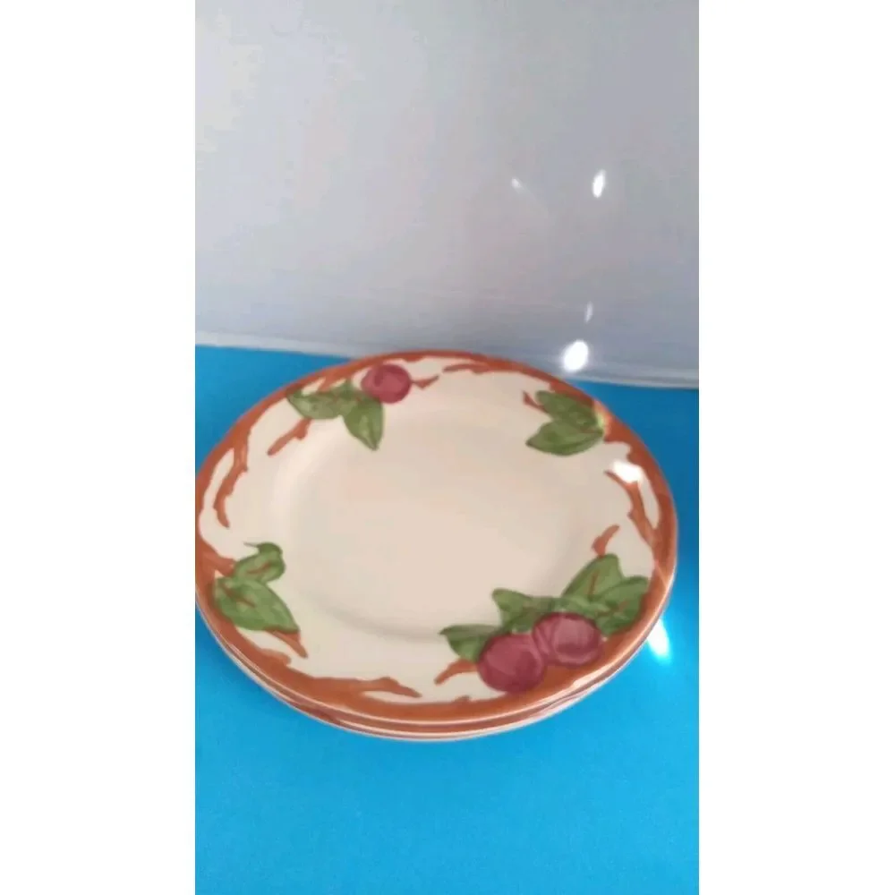 Set of 3 Vintage Franciscan Earthenware Apple Dinner Plates‎ England 10.5